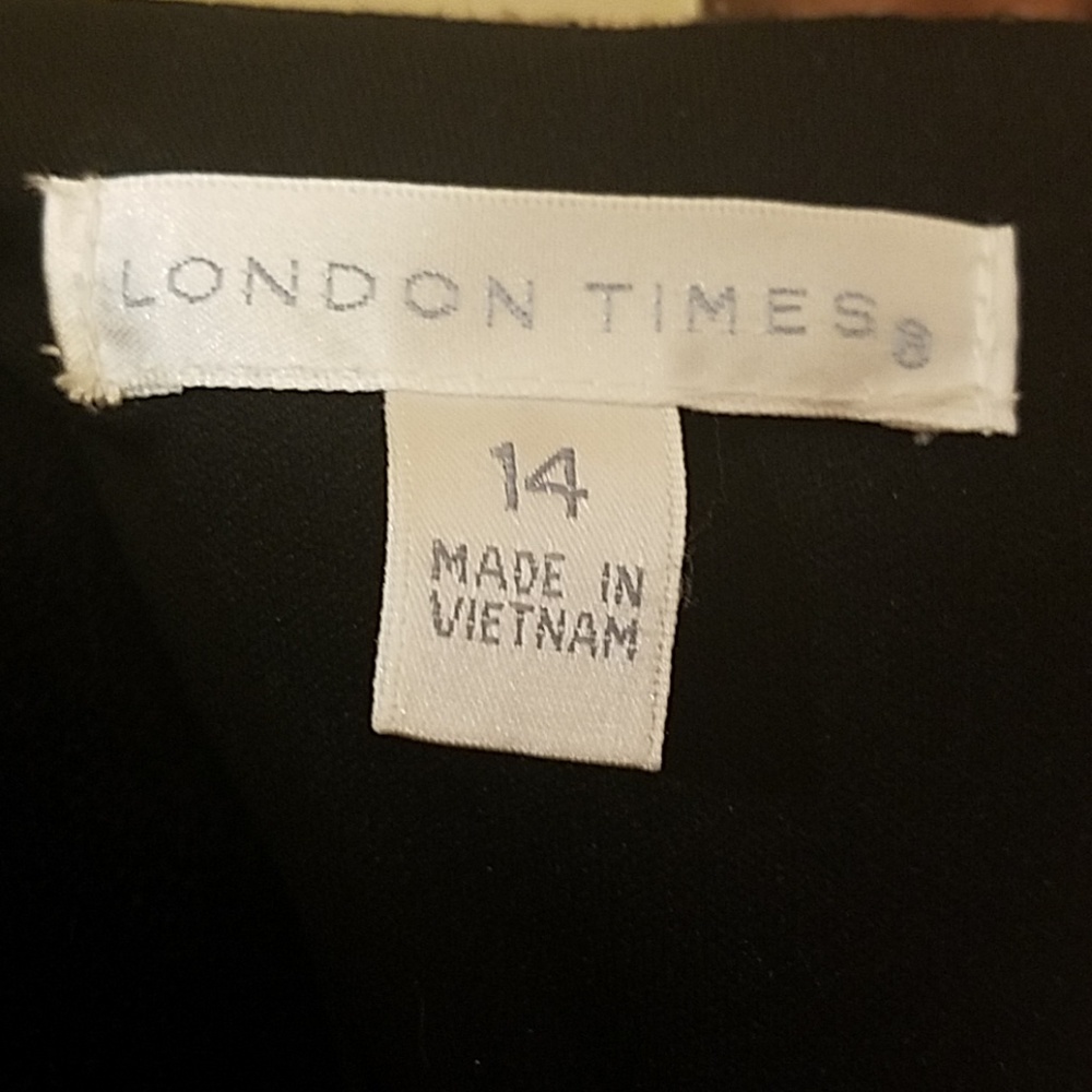London Times    Final price - Picture 3 of 3